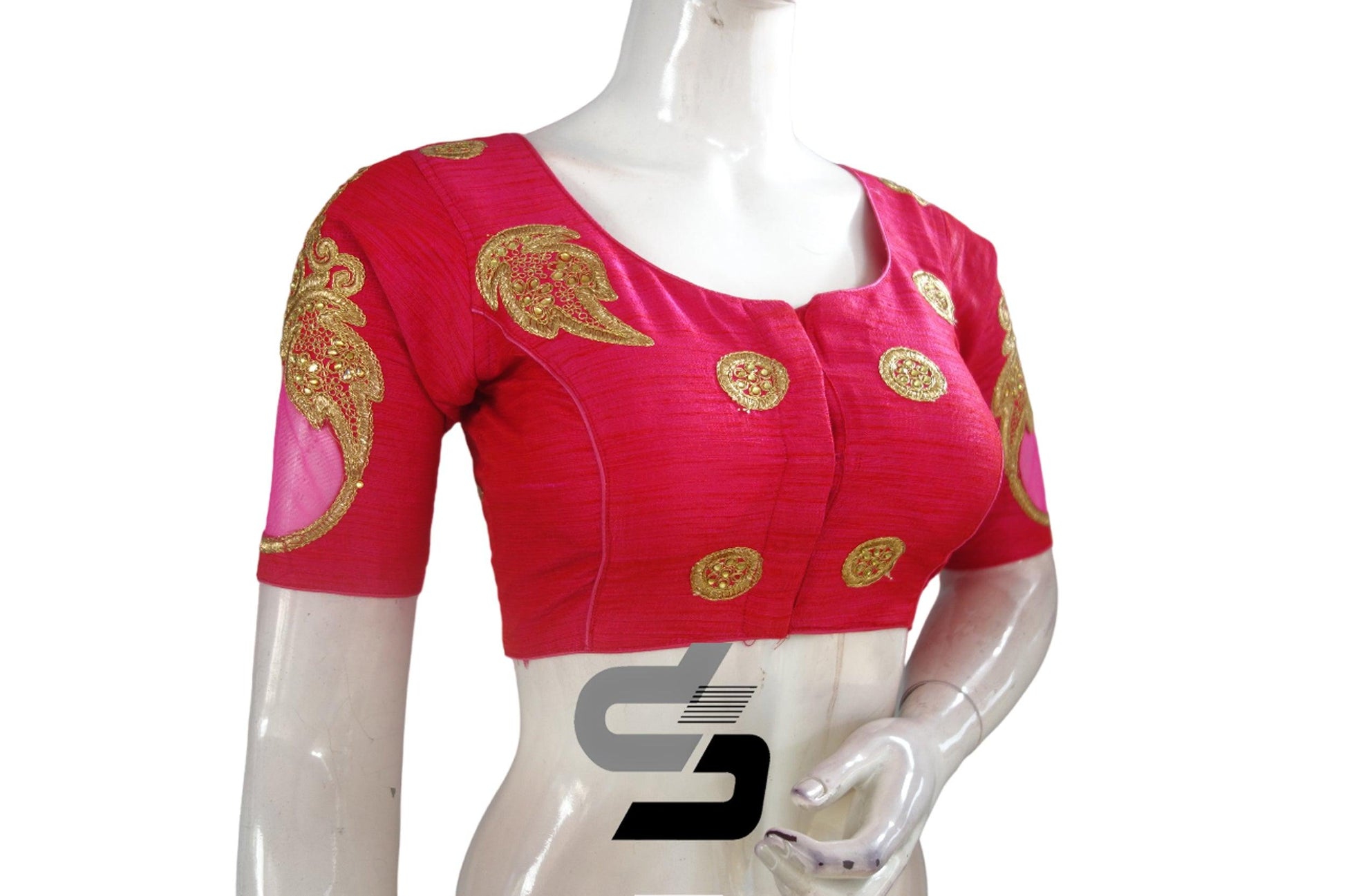 Crop Tops As Saree Blouses